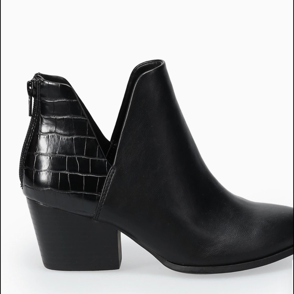 boots. of. woman. 2 inch